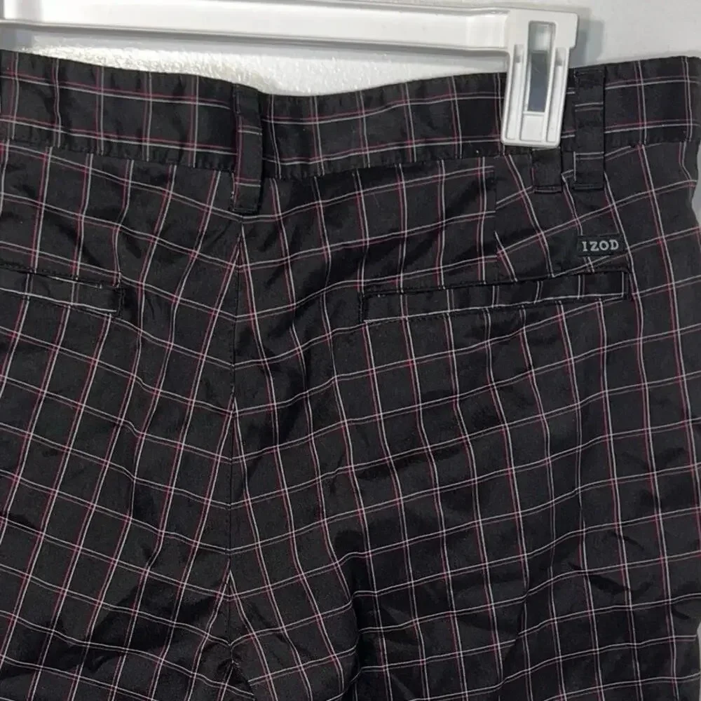 Izod Golf, 34,black‎ gray red plaid stripe Bermuda logo shorts